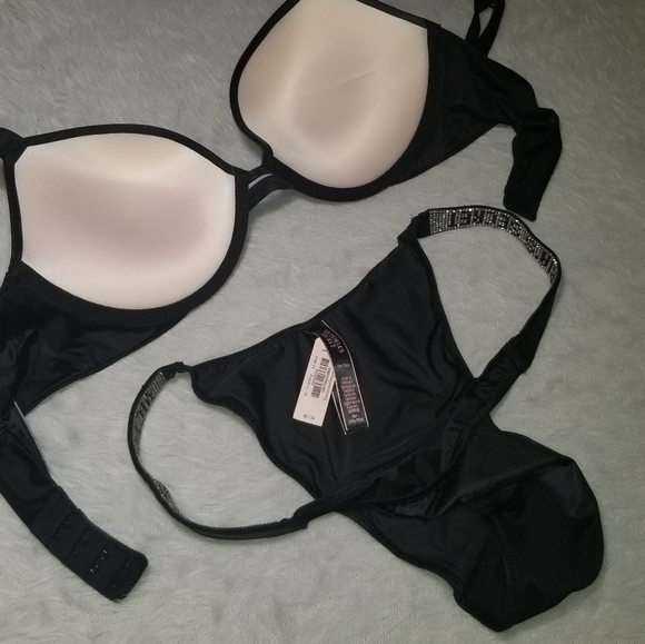Victoria's Secret Shine Strap Push-up Bra & Thong - Picture 12 of 16